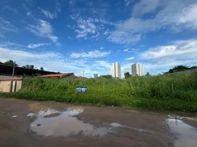 Lote/Terreno à venda, 300m² no Jacarecica, Maceió