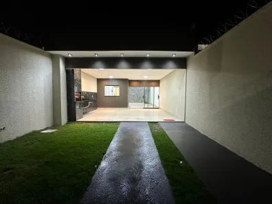 Casa com 3 Quartos à venda, 130m² no Santo Hilário, Goiânia