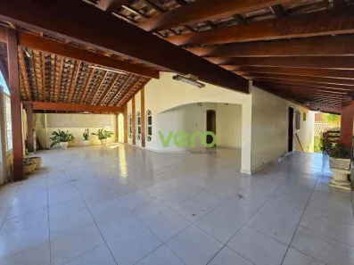 Casa com 3 Quartos para alugar, 259m² no Jardim Lizandra, Americana