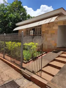 Casa com 3 Quartos à venda, 205m² no Centro, Araraquara