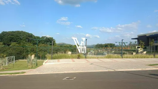 Lote/Terreno à venda, 639m² no Jardim Conceição (Sousas), Campinas