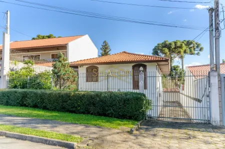 Casa com 6 Quartos à venda, 210m² no Bigorrilho, Curitiba