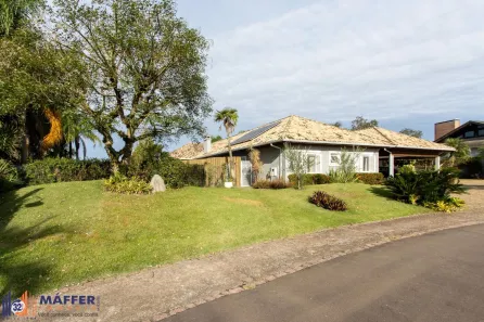 Casa de Condomínio com 4 Quartos à venda, 533m² no Chapéu do Sol, Porto Alegre