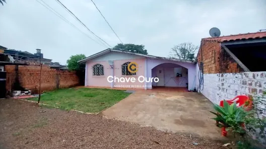 Casa com 3 Quartos à venda, 211m² no Brasília, Cascavel