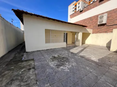 Casa com 2 Quartos para alugar, 75m² no Tupi, Praia Grande
