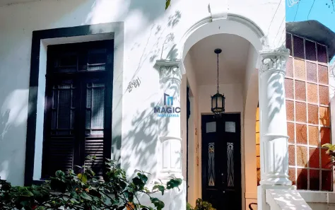 Casa com 4 Quartos à venda, 239m² no Grajaú, Rio de Janeiro