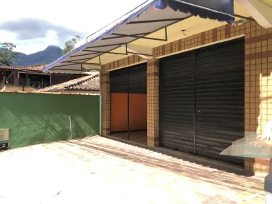 Ponto Comercial para alugar, 35m² no Retiro, Petrópolis