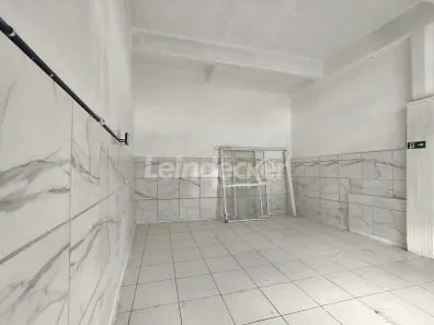Ponto Comercial para alugar, 60m² no São João, Porto Alegre