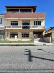 Casa com 4 Quartos à venda, 275m² no Barreiros, São José