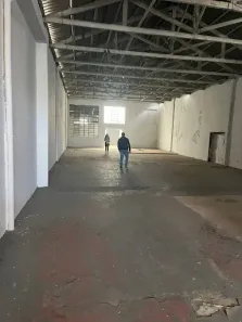 Galpão/Depósito/Armazém para alugar, 601m² no São Geraldo, Porto Alegre