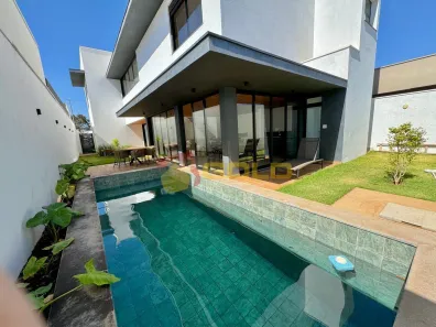 Casa de Condomínio com 4 Quartos à venda, 254m² no Shopping Park, Uberlândia