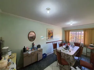Casa com 5 Quartos à venda, 200m² no Vila Monte Alegre, Paulínia