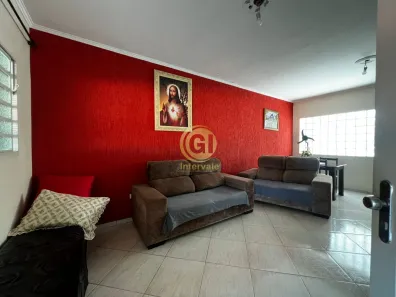 Sobrado com 3 Quartos à venda, 190m² no Jardim Terras de São João, Jacareí
