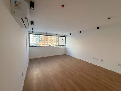 Sala Comercial para alugar, 96m² no Umarizal, Belém