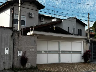 Sobrado com 3 Quartos à venda, 398m² no Vila Oliveira, Mogi das Cruzes