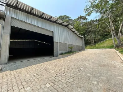 Galpão/Depósito/Armazém para alugar, 860m² no Meudon, Teresópolis