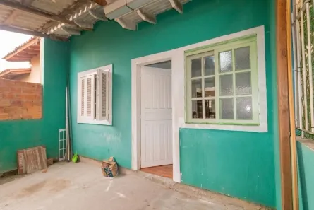 Casa com 2 Quartos à venda, 60m² no Olaria, Canoas