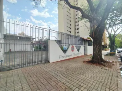 Apartamento com 1 Quarto para alugar, 18m² no Zona 07, Maringá