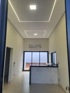 Casa com 3 Quartos à venda, 147m² no Laranjeiras, Uberlândia