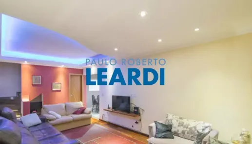Sobrado com 3 Quartos à venda, 240m² no Vila Scarpelli, Santo André