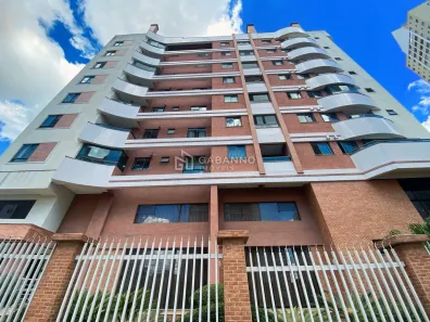 Apartamento com 2 Quartos à venda, 67m² no Cristo Rei, Curitiba