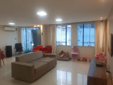 Casa com 3 Quartos à venda, 256m² no Luzia, Aracaju