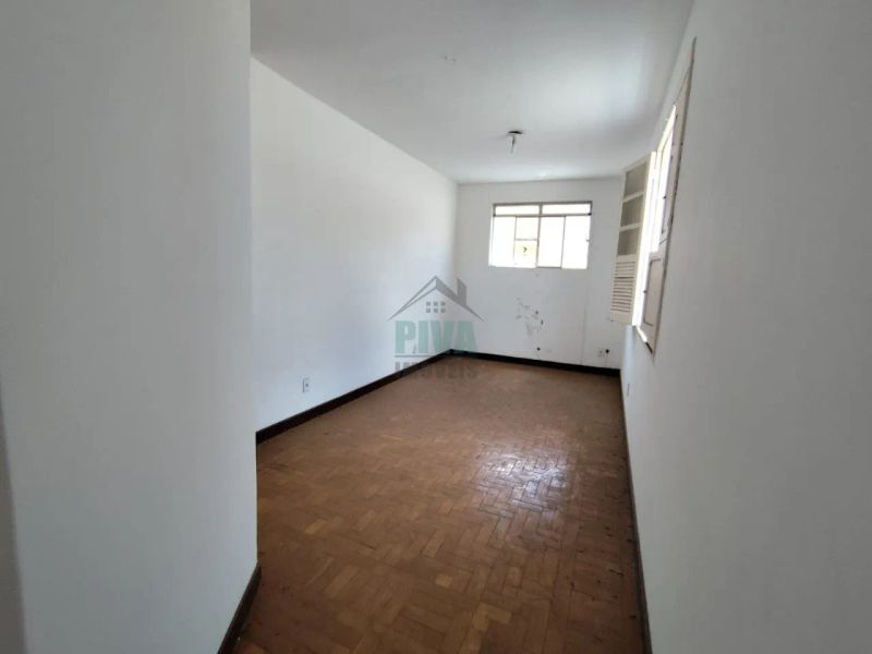 Apartamento com 3 quartos — Carlos Prates, Belo Horizonte