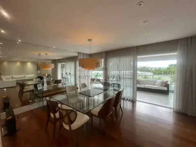 Apartamento com 4 Quartos para alugar, 245m² no Jardim das Colinas, São José dos Campos