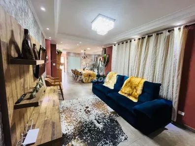 Casa com 3 Quartos à venda, 208m² no Jardim Ana Rosa, Taubaté