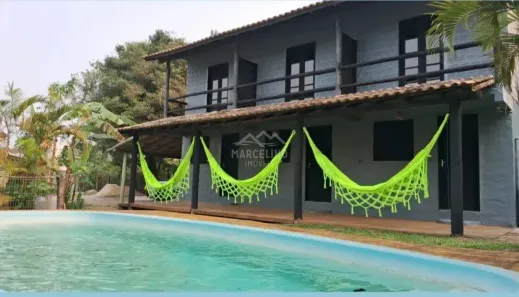 Imóvel Comercial com 8 Quartos à venda, 250m² no , Imbituba