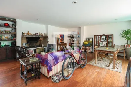 Casa com 3 Quartos à venda, 264m² no Jardim Morumbi, São Paulo