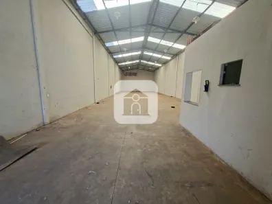 Galpão/Depósito/Armazém para alugar, 336m² no Tibery, Uberlândia