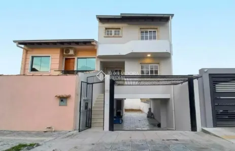 Sobrado com 3 Quartos para alugar, 160m² no Diva Lessa de Jesus, Gravataí
