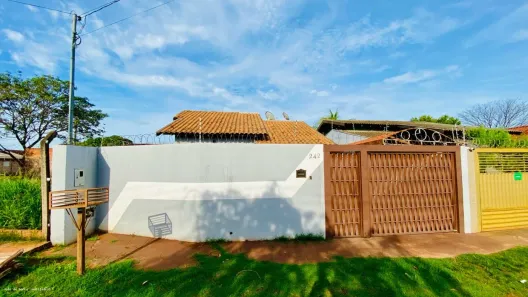 Casa com 3 Quartos para alugar, 100m² no Residencial Ilhéus, Campo Grande