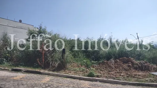 Lote/Terreno à venda, 746m² no Jardim Amália, Volta Redonda