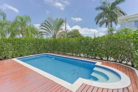 Casa de Condomínio com 3 Quartos à venda, 380m² no Cacupé, Florianópolis