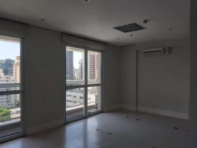 Sala Comercial à venda, 44m² no Vila Olímpia, São Paulo