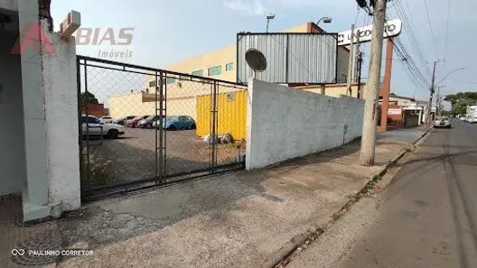 Lote/Terreno à venda, 667m² no Centro, São Carlos
