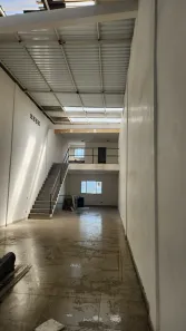 Galpão/Depósito/Armazém para alugar, 350m² no Vila Lavínia, Mogi das Cruzes