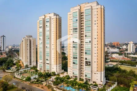 Apartamento com 3 Quartos para alugar, 189m² no Taquaral, Campinas
