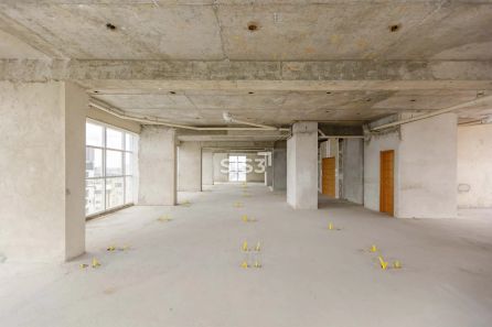 Sala Comercial com 16 Quartos à venda, 649m² no Batel, Curitiba