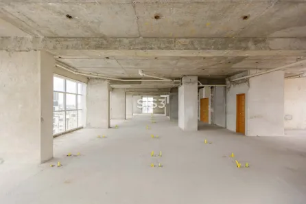 Sala Comercial com 16 Quartos à venda, 649m² no Batel, Curitiba