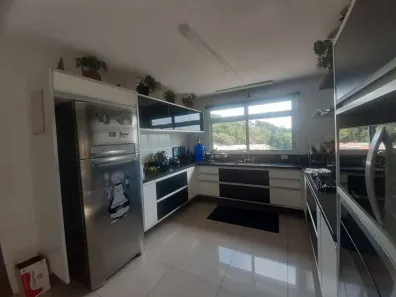 Casa de Condomínio com 3 Quartos à venda, 200m² no Jardim Rio das Pedras, Cotia