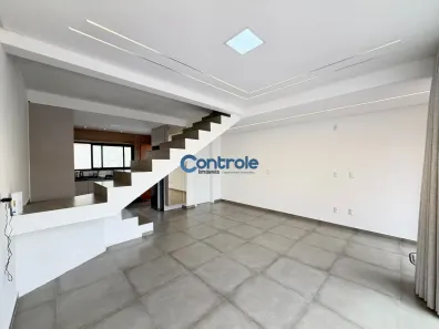 Sobrado com 2 Quartos à venda, 84m² no Forquilhas, São José