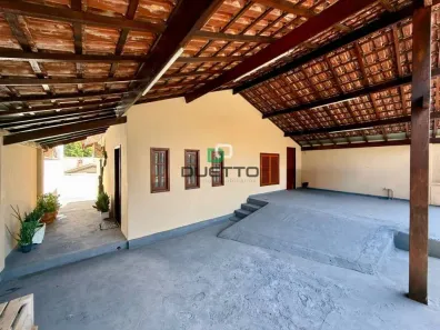 Casa com 2 Quartos à venda, 159m² no Antônio Zanaga, Americana