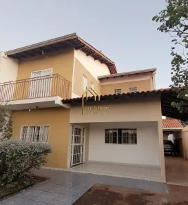 Sobrado com 3 Quartos à venda, 175m² no Jardim Passaredo, Cuiabá