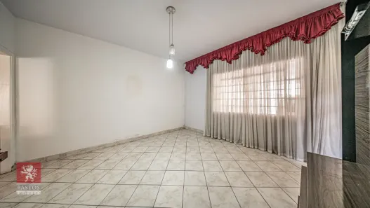 Casa com 2 Quartos para alugar, 120m² no Vila Firmiano Pinto, São Paulo