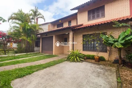Casa com 4 Quartos à venda, 320m² no Ipanema, Porto Alegre