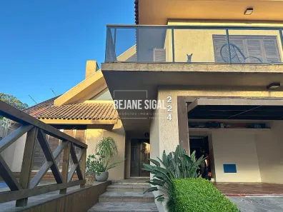 Sobrado com 4 Quartos à venda, 360m² no Areal, Pelotas