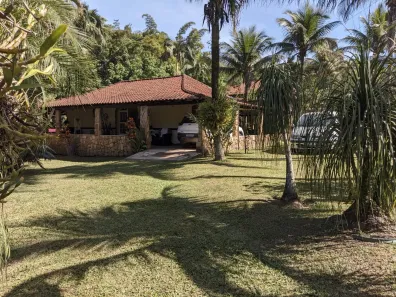 Fazenda/Sítio com 3 Quartos à venda, 2600m² no Guapiaçu, Cachoeiras de Macacu